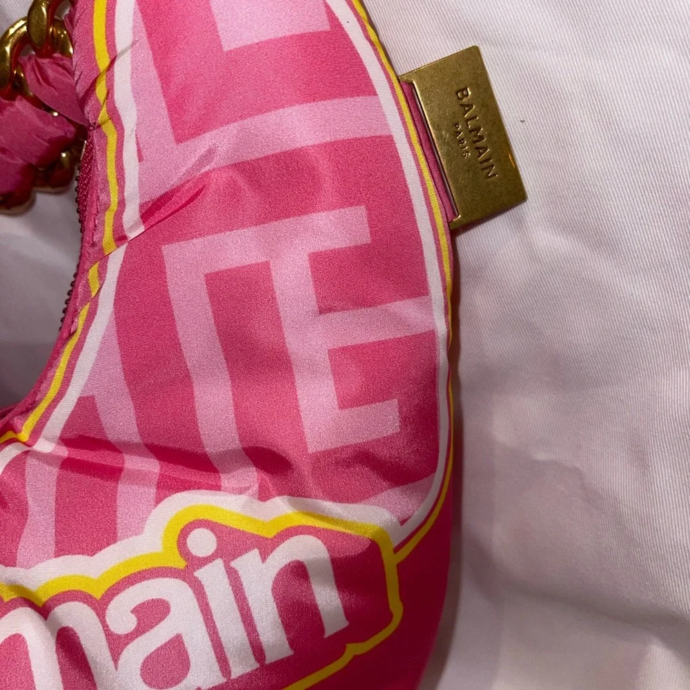 COPY - Balmain X Barbie collection bag - Picture 7 of 13